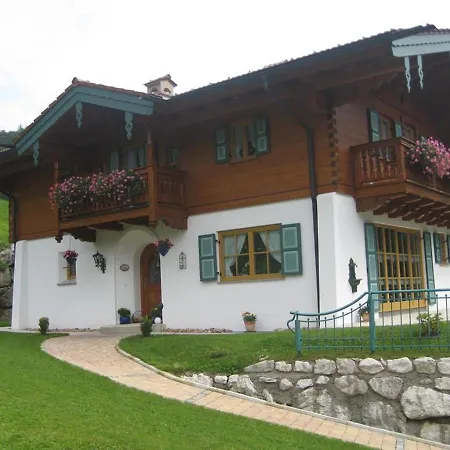 Haus Regina *